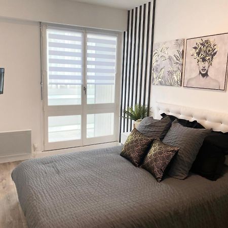 סנט-אילר-דה-רייה Sublime Appartement 2 Pieces A Deux Pas De La Plage מראה חיצוני תמונה