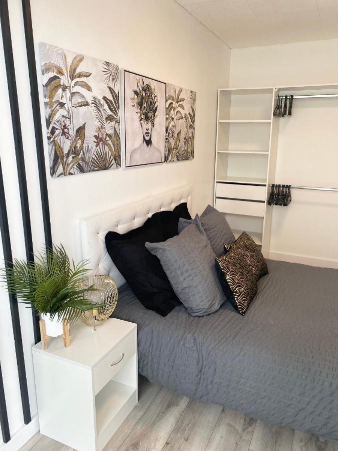 סנט-אילר-דה-רייה Sublime Appartement 2 Pieces A Deux Pas De La Plage מראה חיצוני תמונה